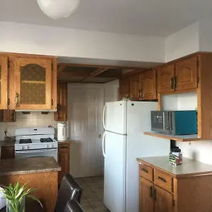 Sandy's House Canada